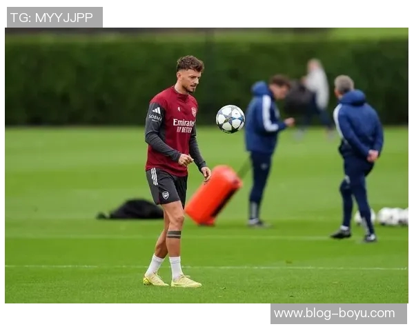 本怀特伤缺一个月阿森纳期待他在1月中旬复出 本怀特伤缺一个月阿森纳期待他在1月中旬复出